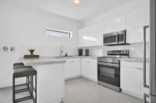 Modern Villa 1 in Miami close to Brickell, Wynwood, near everything