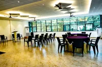 Bluemist Resorts Hotel di Pariyaram