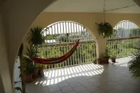 Spacious Caribbean Oasis: Located Near 20 Stunning Beaches!