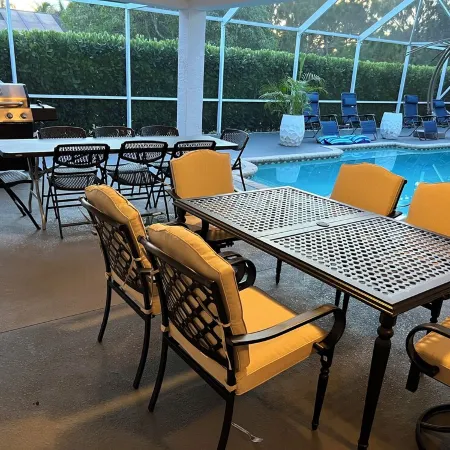 3-bedroom in Davie . WiFi, AC. Pool ,near to Sawgrass Mall, Hard Rock ,F Garden,