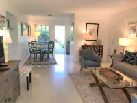 2Bdrm/1Bath Waterfront. Wilton Manors. Private Pool, Parking
