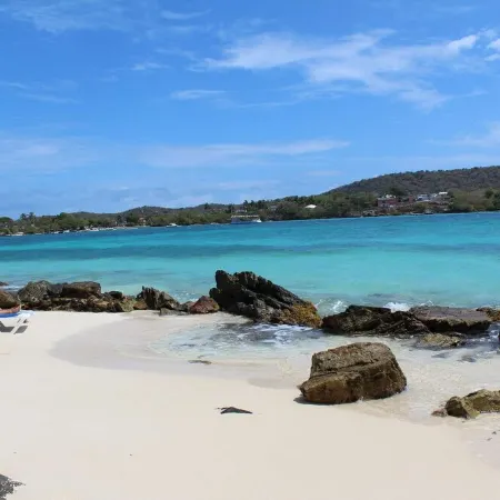 Point Pleasant - Perfect Romantic Getaway - 3 Pools/Intimate Beach