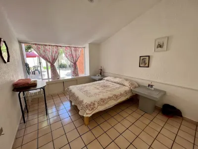 1 block from Colosio Av The best zone in Aguascalientes Hoteles en 