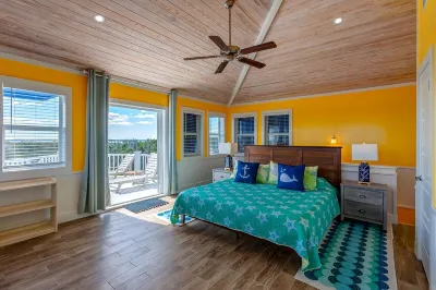 Blue Tang - Newly Renovated Bahamian Villa, minutes to the ocean! 홉 타운 등대 주변 호텔