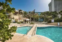 Relaxing Retreat: Near Beaches & Private Balcony Hotel a San Juan