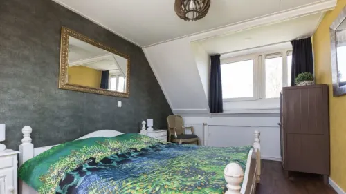 15 km van Amsterdam, Ruime Gezinswoning, Gratis Wifi
