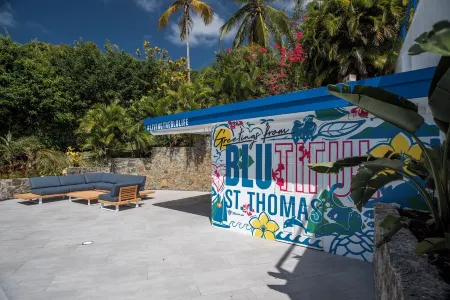 3 Villas,One Price/ Sleeps 16/ Steam Room/Private Pool/Close to everything Gated