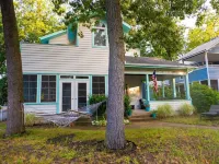 Beachwalk Resort House Close to Beach w/ Cart Hotel in zona Michigan City Beach