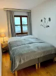 Gästehaus "seeblick" Helle Terrassenwohnung am Wallersee v. den Toren Salzburgs