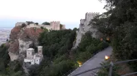 Camere di Ulisse - Affitta Camere/Alloggi Erice - con vista mare