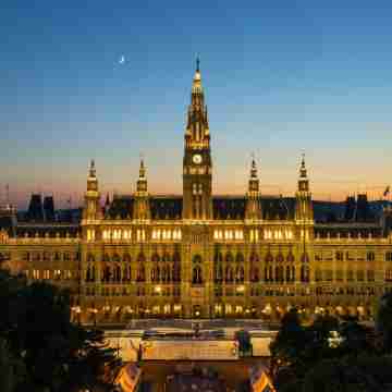 Strandhotel Alte Donau Hotel Exterior