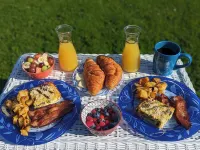 Juan de Fuca Waterfront Hotel & Cottages