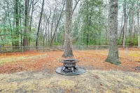 6 Mi to Salisbury Forest-View Sanctuary! Hotels in Wicomico County