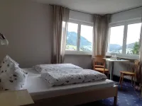 Pension Sonnalp Hotels near Ortisei: Zona Pedonale