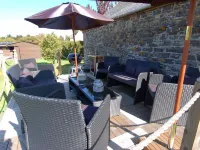 Jacobs Barn Hotels in Launceston