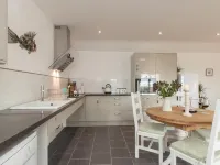 Fritillary Cottage Hotels in Stratton