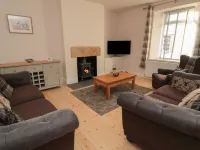 55 Wellwood Street Hotels in Cresswell