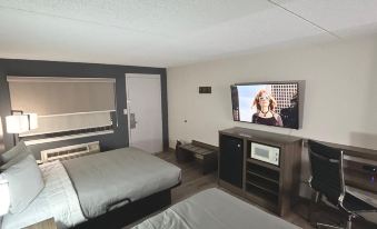 Parkway Inn