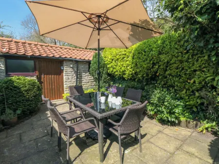 Tillers Cottage Отели в г. Эбберстон энд Йедингем