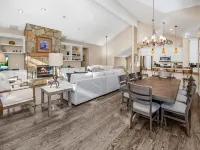 5025 Main Gore Place 4 Bedroom Condo by RedAwning