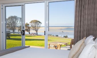 Pelican Sands Scamander