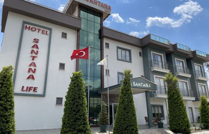 Hotel Santana