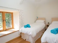 Salters Hotels near Diggerland Devon