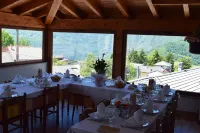 Albergo Canella Hôtels à : Costa Valle Imagna