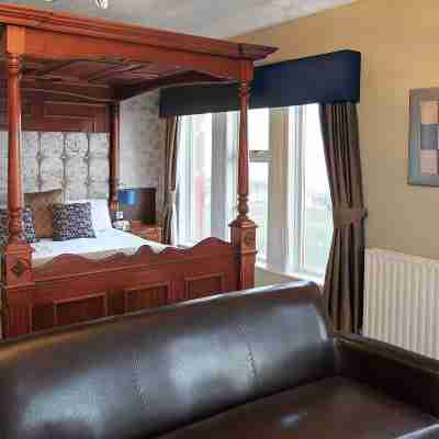 The Marine Hotel Rooms