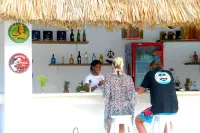 Nuovo Hotel Playa Catalina - С баром