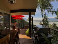The Fraser River's Edge B&B Lodge Hotels in Chilliwack