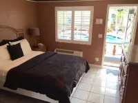 Coral Reef Guesthouse - Pensions