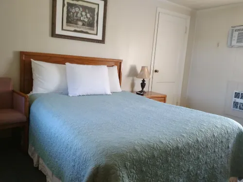 Clarketon Motel - Maggie Valley