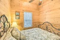 Secluded Santee River Island Retreat w/ Dock!