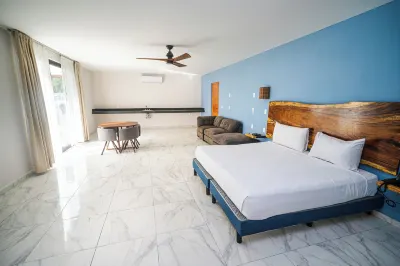 Luna Azul Bacalar