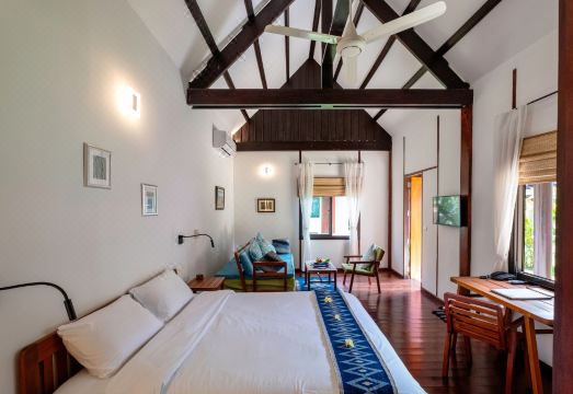 4. 레지던스 바사크..