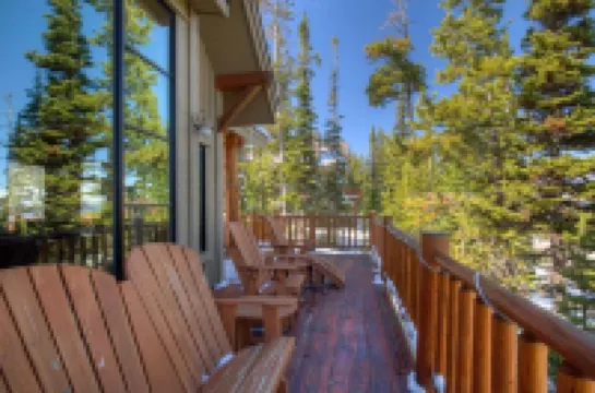 7 Gambler 4 Bedroom Home by Moonlight Basin Lodging
