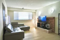 Cozy 3B Home in Prime Location w/ 2 Free Parking