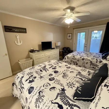 21C Richmond Park 3 Bedroom Villa