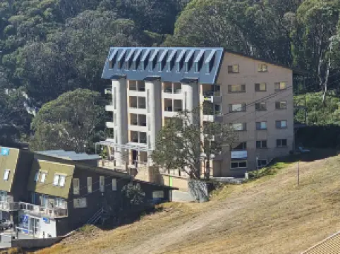 อัลไพน์วิว อพาร์ทเมนท์ส