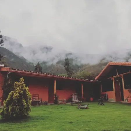 Casita Media Luna Отели в г. Урубамба