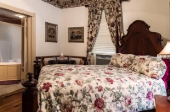 Hidden Springs Bed and Breakfast