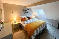 Walk to Lifts and Village! Killington Mountain Condo - شرفة