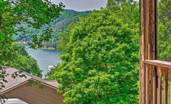 Charming Getaway w/ Lake Cumberland Views!