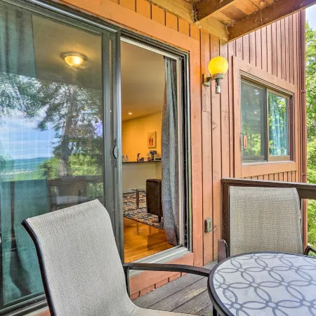 Sun-Lit Vernon Condo < 2 Mi to Ski Resort!