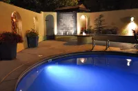Palm Cottages - Rooftop Pools