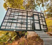 เดอะคัลเวิร์ท โรงแรมใน