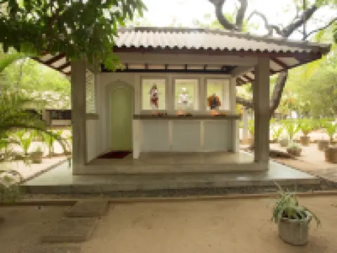 Nilaveli Beach Hotel Hotels in Nilaveli