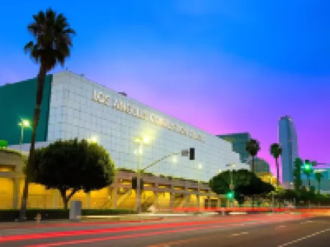 Holiday Inn Express & Suites LOS ANGELES DOWNTOWN WEST by IHG Hotels near Little Tokyo