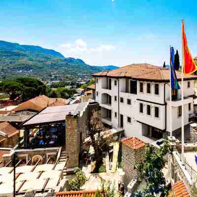 斯塔拉查爾希亞酒店和水療中心 Hotel Exterior